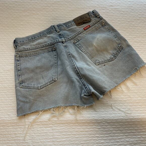 Wrangler Denim High Rise Cut Off Women Shorts Size 32 Festival Western Rodeo - Picture 1 of 11